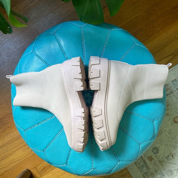 Chunky Chelsea Sock Boot - Picture 7 of 11